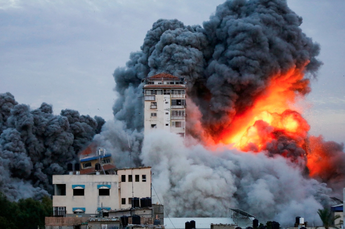 Israel đẩy mạnh không kích vào Lebanon để trấn áp Hezbollah